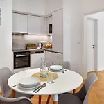 Downtown Rubesova Apart Otel Prag