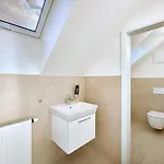 Downtown Rubesova Apart Otel Prag