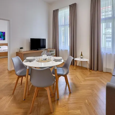 Downtown Suites Rubesova