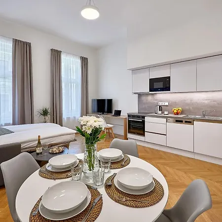 Downtown Rubesova 4* Praga