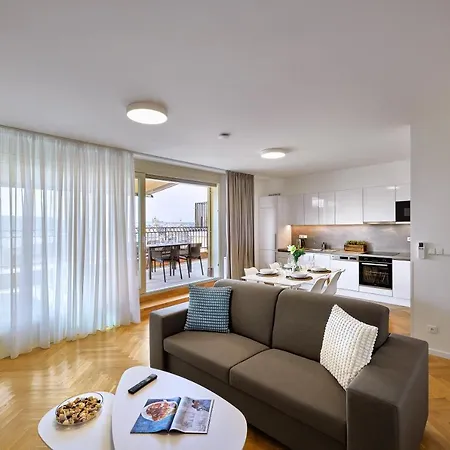 Downtown Rubesova Lejlighedshotel Prag