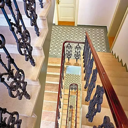 Apart-hotel Downtown Rubesova