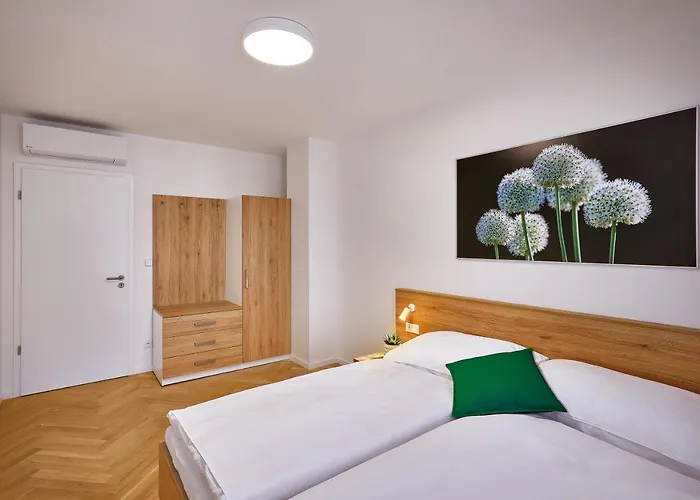 Apart-hotel Downtown Rubesova