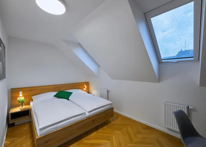 Downtown Rubesova Apart-hotel