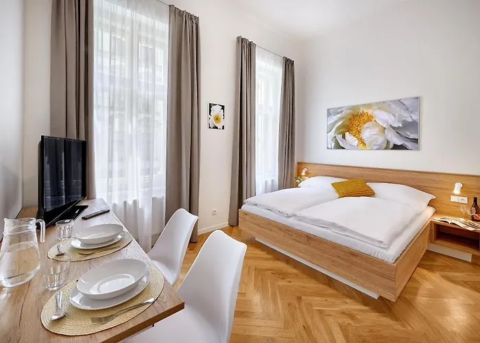 Apart-hotel Downtown Rubesova